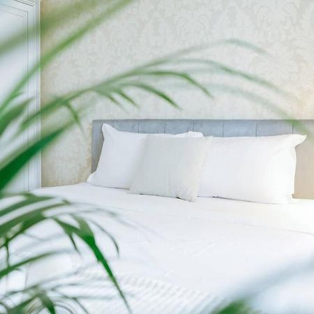 Elegant Vibes Apartment Next To Obor Market บูคาเรสต์ ภายนอก รูปภาพ
