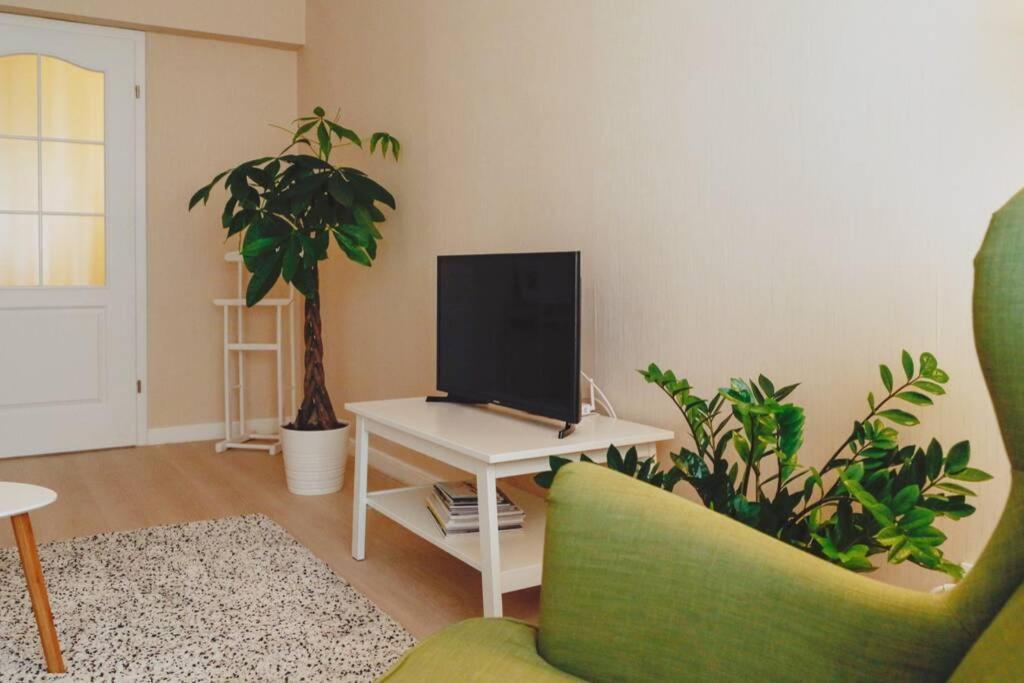 Elegant Vibes Apartment Next To Obor Market บูคาเรสต์ ภายนอก รูปภาพ